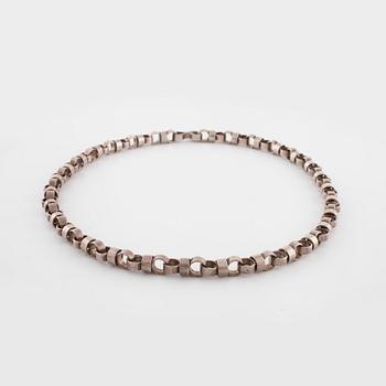 CECILIA JOHANSSON, Göteborg, 1974, collier.