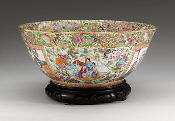 BÅLSKÅL, porslin. Kanton, 1800-tal.