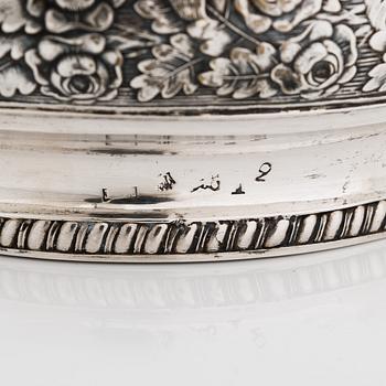 A silver sugar bowl, maker's mark of Henrik Johan Törnroth, Turku 1842.