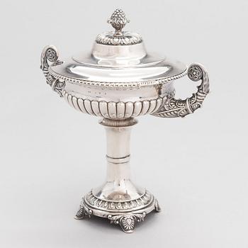 A 19th-century lidded silver sugar bowl, maker's mark of Gustaf Folcker, Stockholm 1833.