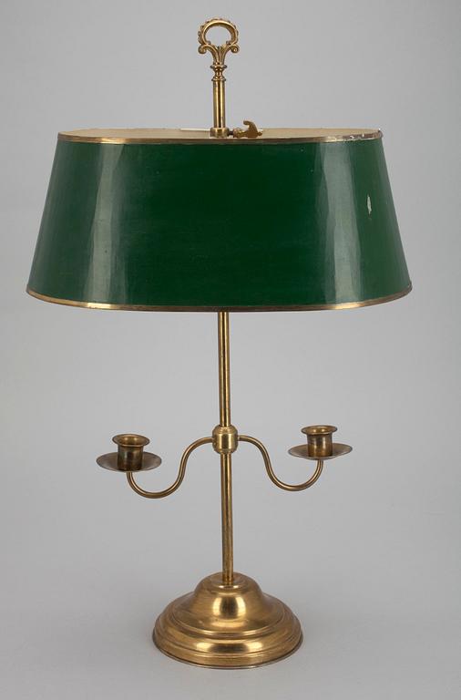 BORDSLAMPA "Lampe à bouillotte", sekelskiftet 1800/1900-tal.