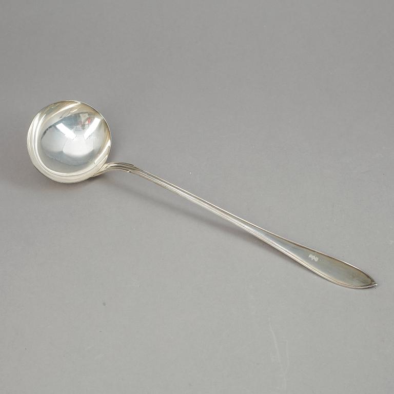 SOPPSLEV, silver, GAB, Stockholm, 1920. Vikt ca 162g.