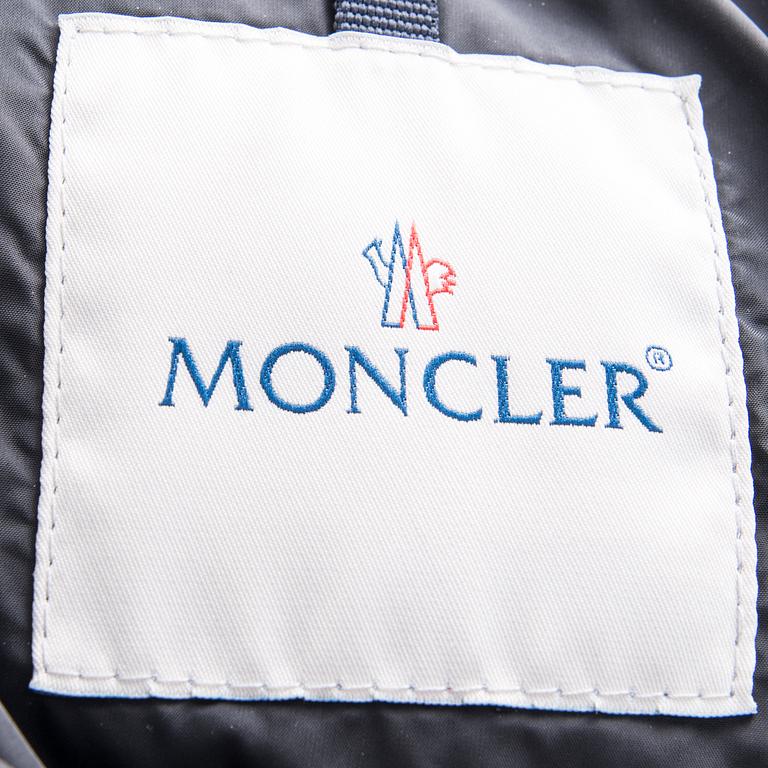 DUNJACKA, Moncler.