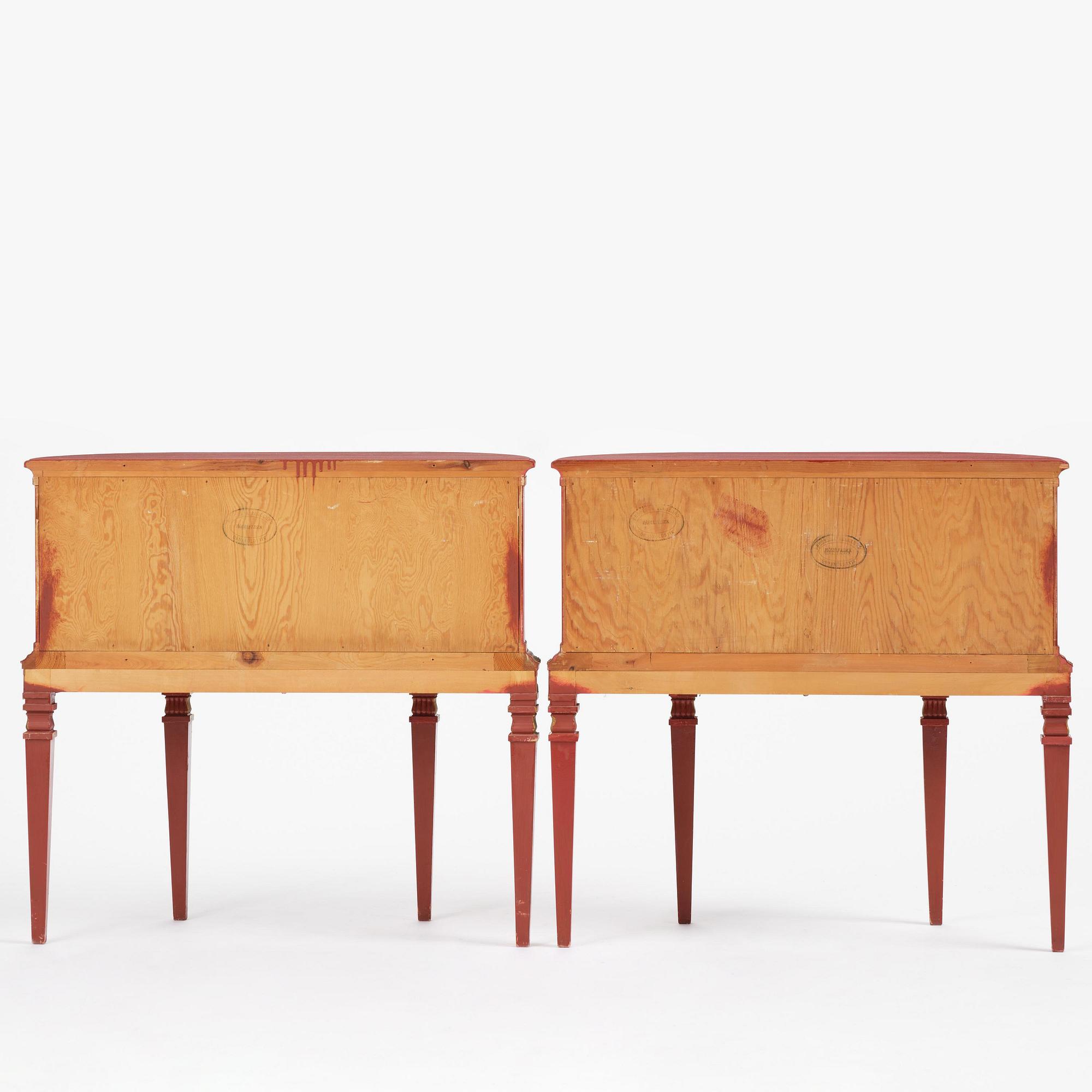 Otto Schulz, a pair of Swedish Grace console tables, Boet, Gothenburg, 1920s.