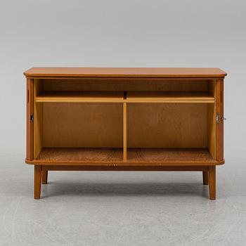 SIDEBOARD, 1940-tal.