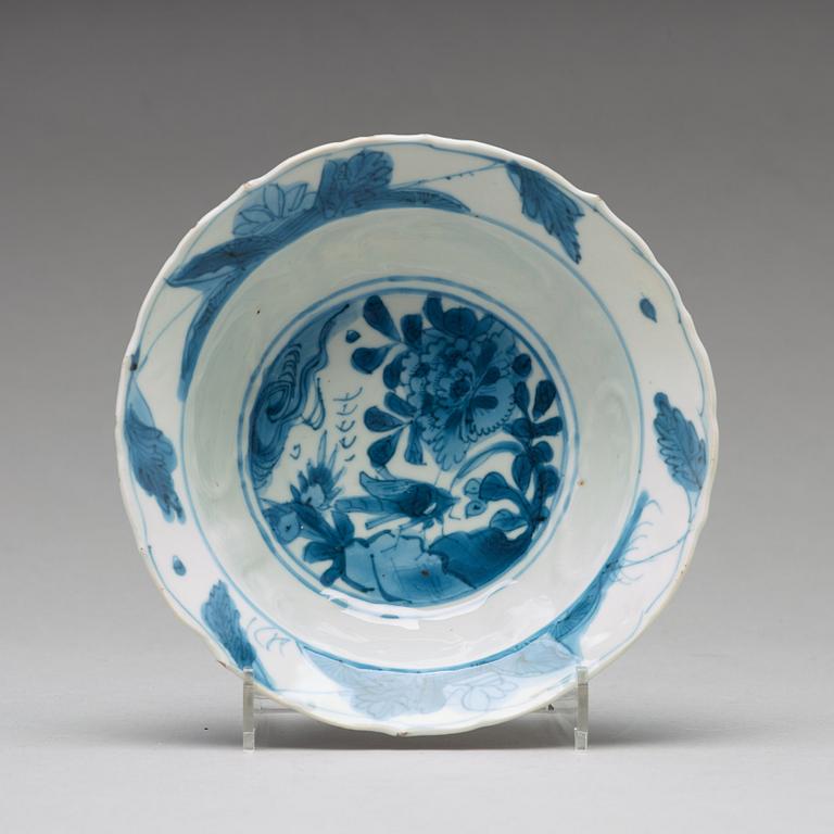 A set of ten blue and white dishes, Ming dynasty, Wanli (1572-1623).