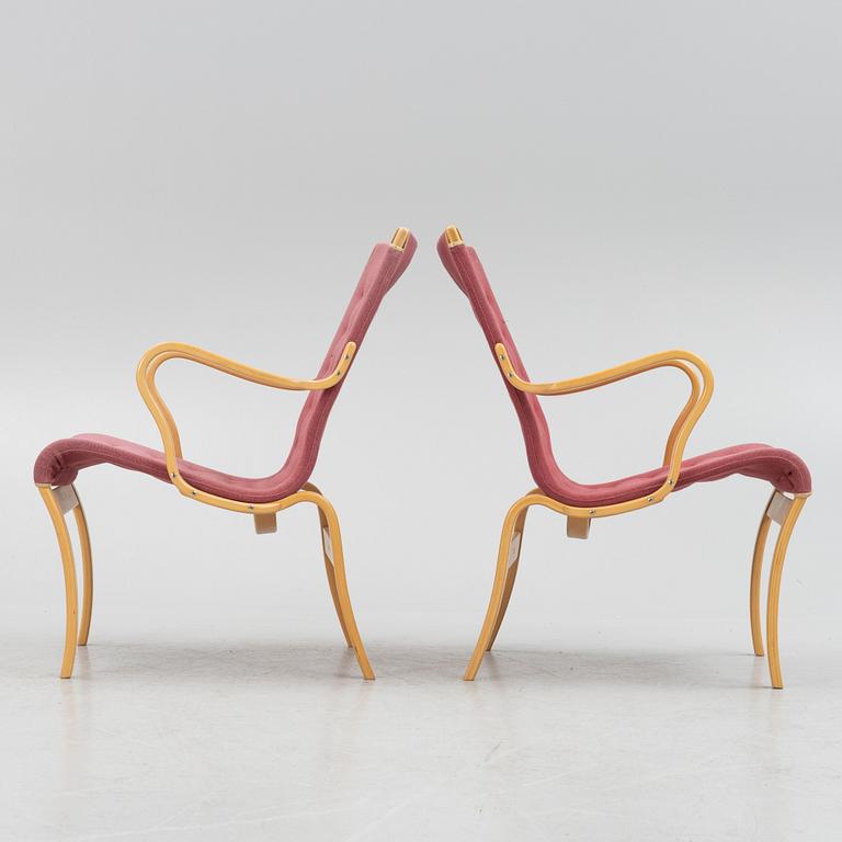 Bruno Mathsson, a pair of 'Mina' easy chairs, Bruno Mathsson International, Värnamo.