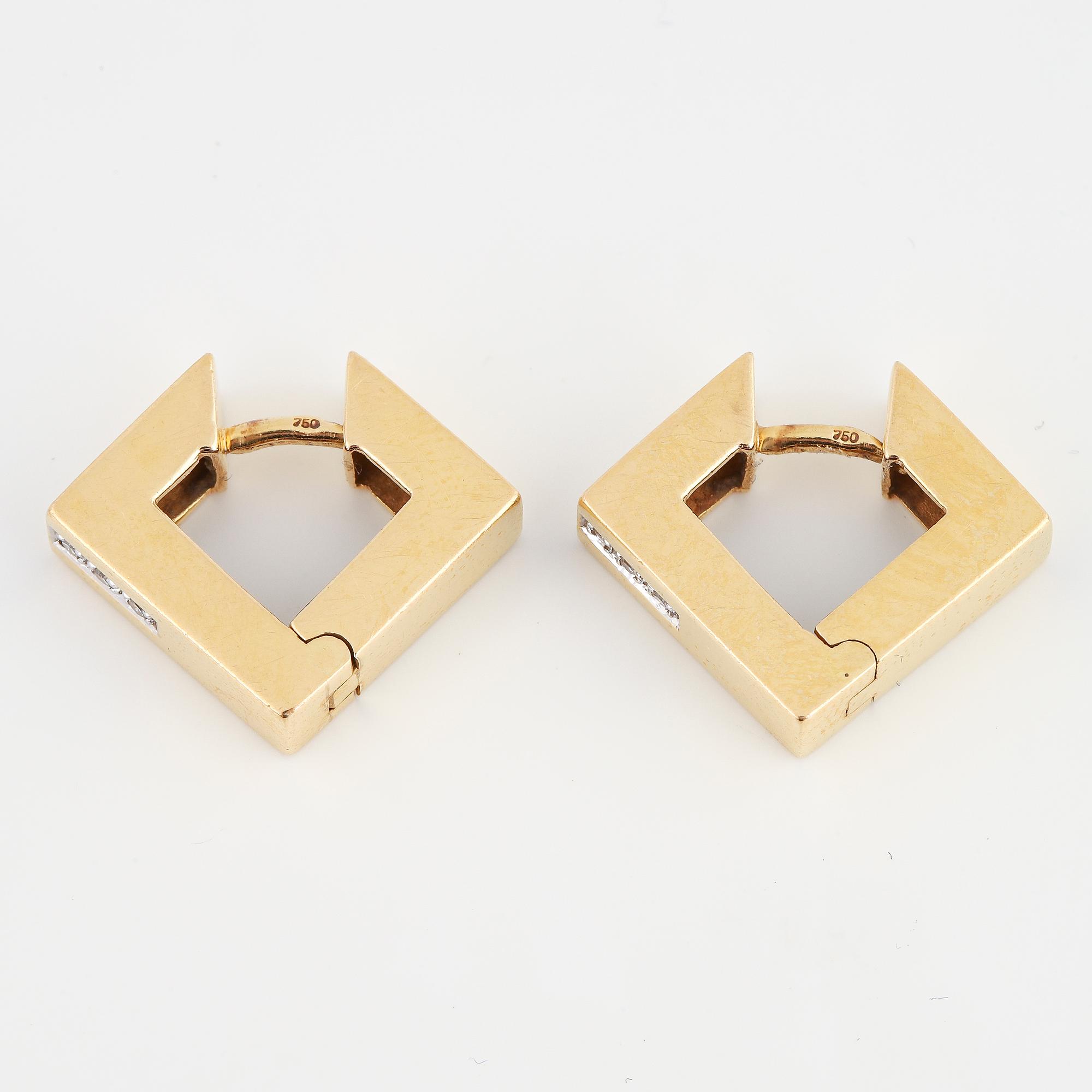 ÖRHÄNGEN, 18K guld med små åttkantslipade diamanter.