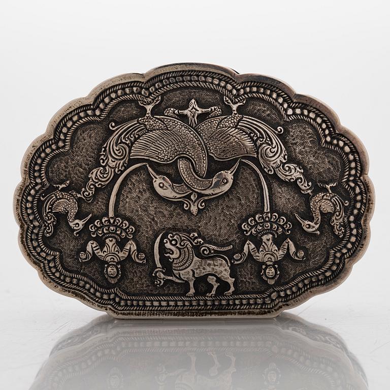 Dosa, silver, Kandyan Arts Association, Sri Lanka, sannolikt 1900-talets första hälft.