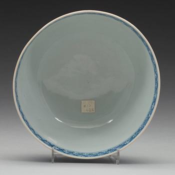 A blue and white bowl, Qing dynasty, Qianlong (1736-95).