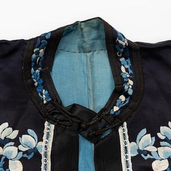 A Chinese embroidered silk robe, 1920's.
