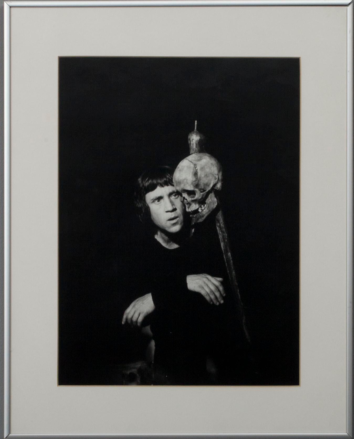 FOTOGRAFI, föreställande Vladimir Vysotsky (1938-1980) Ryssland.