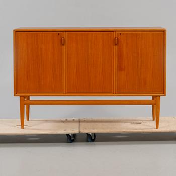 SIDEBOARD, Bertil Fridhagen, Bodafors, 1900-talets andra hälft.