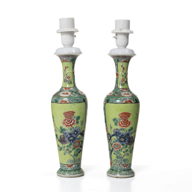 A pair of vases/table lamps, China, end of the Qing dynasty/around 1900.