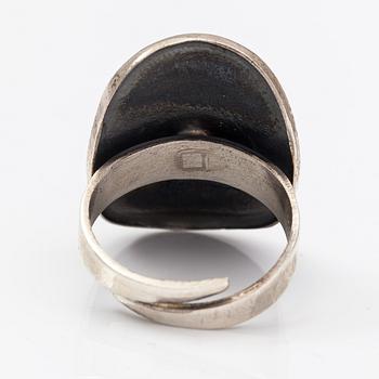 Jorma Laine, A silver ring "Chic". Turun Hopea, Turku.