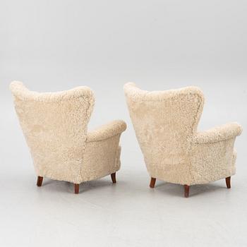 A pair of lounge chairs, 1940s.