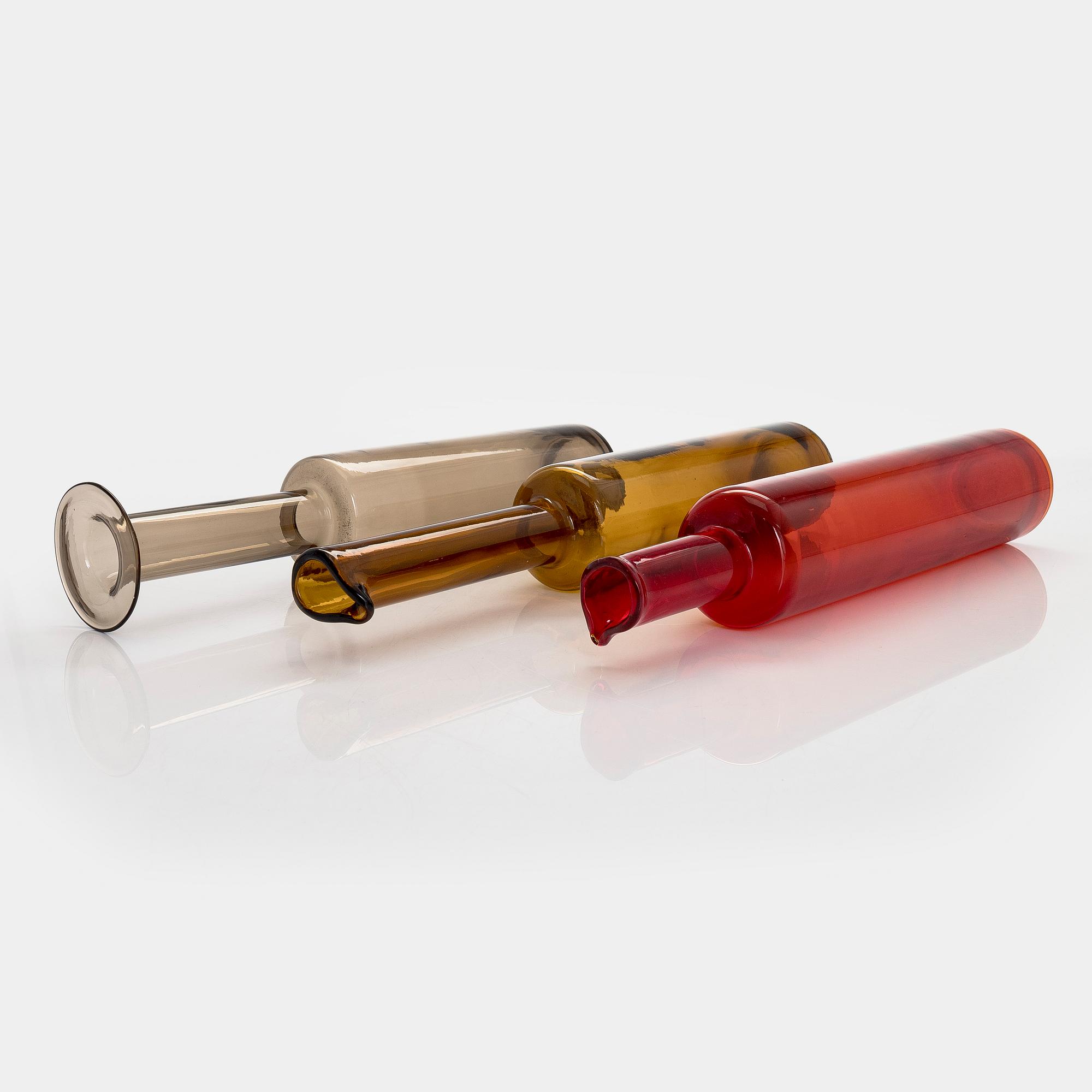 Nanny Still, flaskor, 10 st, signerade Riihimäen Lasi O.Y Nanny Still.