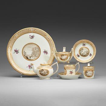 1414. A five piece Royal Copenhagen Tete a tete set, 1790.