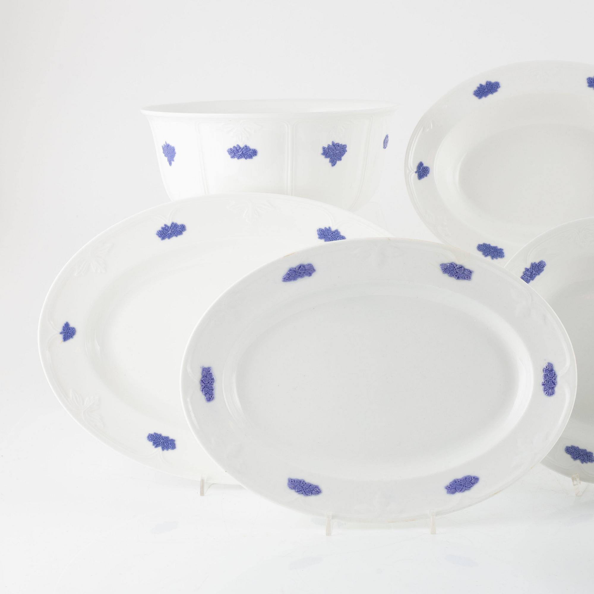 Tableware, Blue Flower, Gustavsberg, 45 pieces.