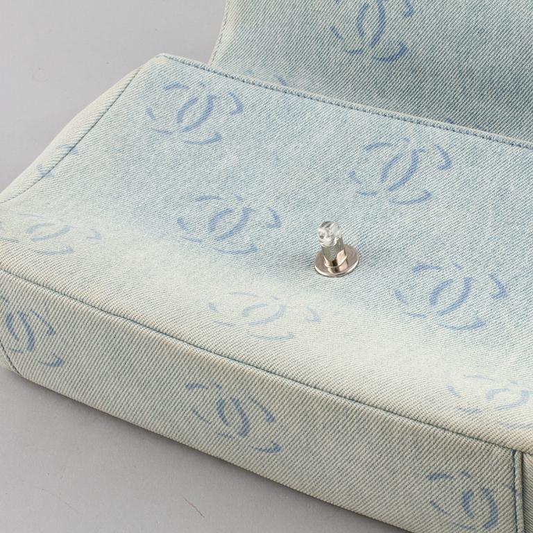 AXELREMSVÄSKA, Chanel.