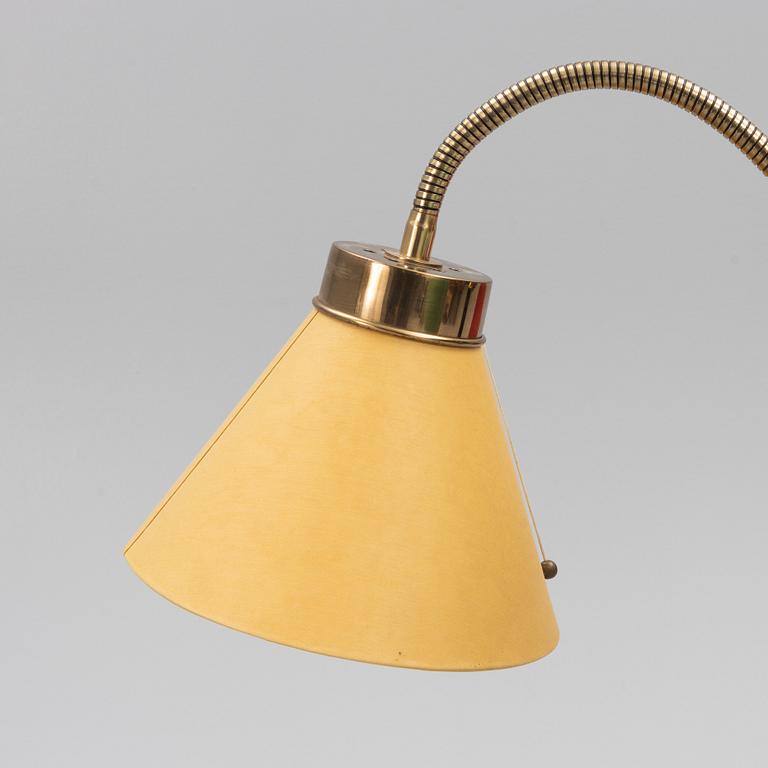 Josef Frank, golvlampa, modell G 2431, "San Francisco-lampan", Firma Svenskt Tenn.