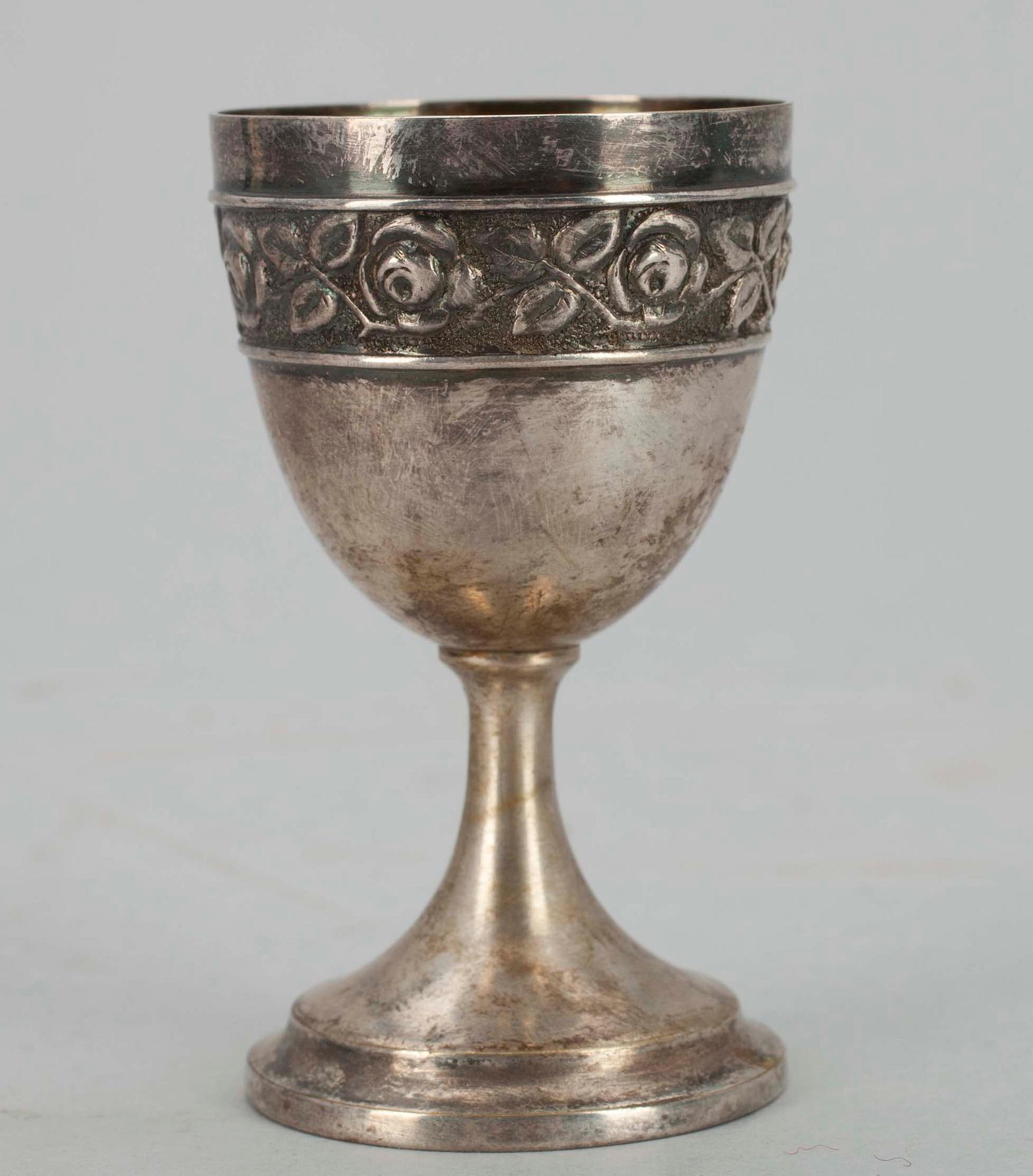 ERÄ HOPEAA/UUSHOPEAA, 6 osaa, mm. Pietari, 1800-luvun loppu ja 1900-luvun loppupuoli.