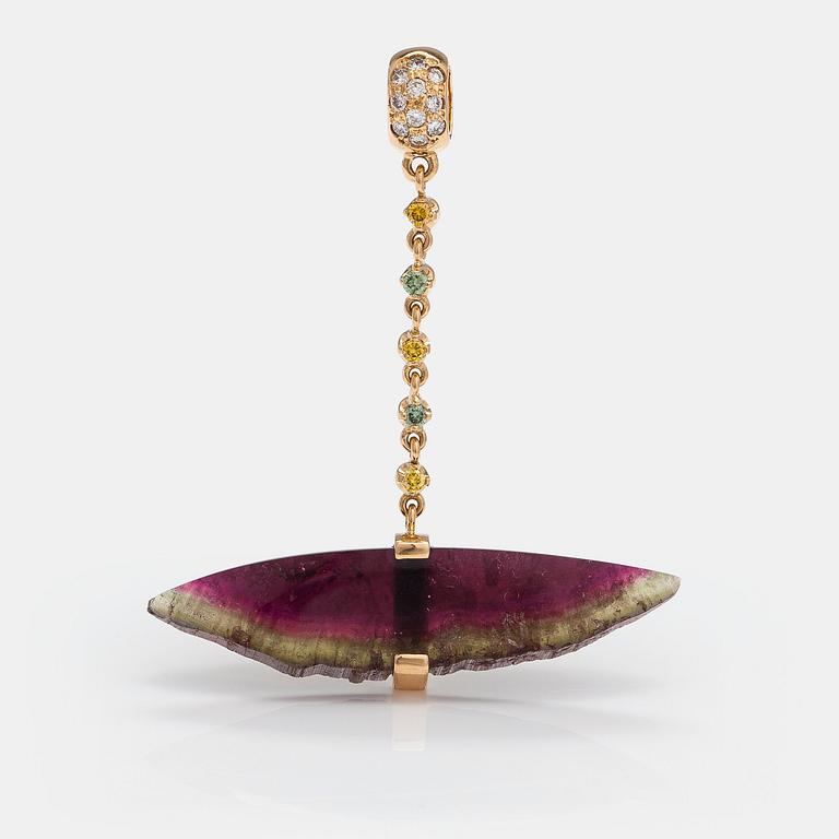 Hänge, 18K guld, turmalin och diamanter ca 0.48 ct tot. Ofelia Jewelry, Helsinkfors.
