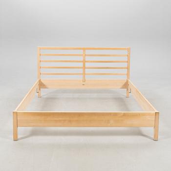 Marit Stigsdotter, double bed "Serena" for Stolab, 21st century.