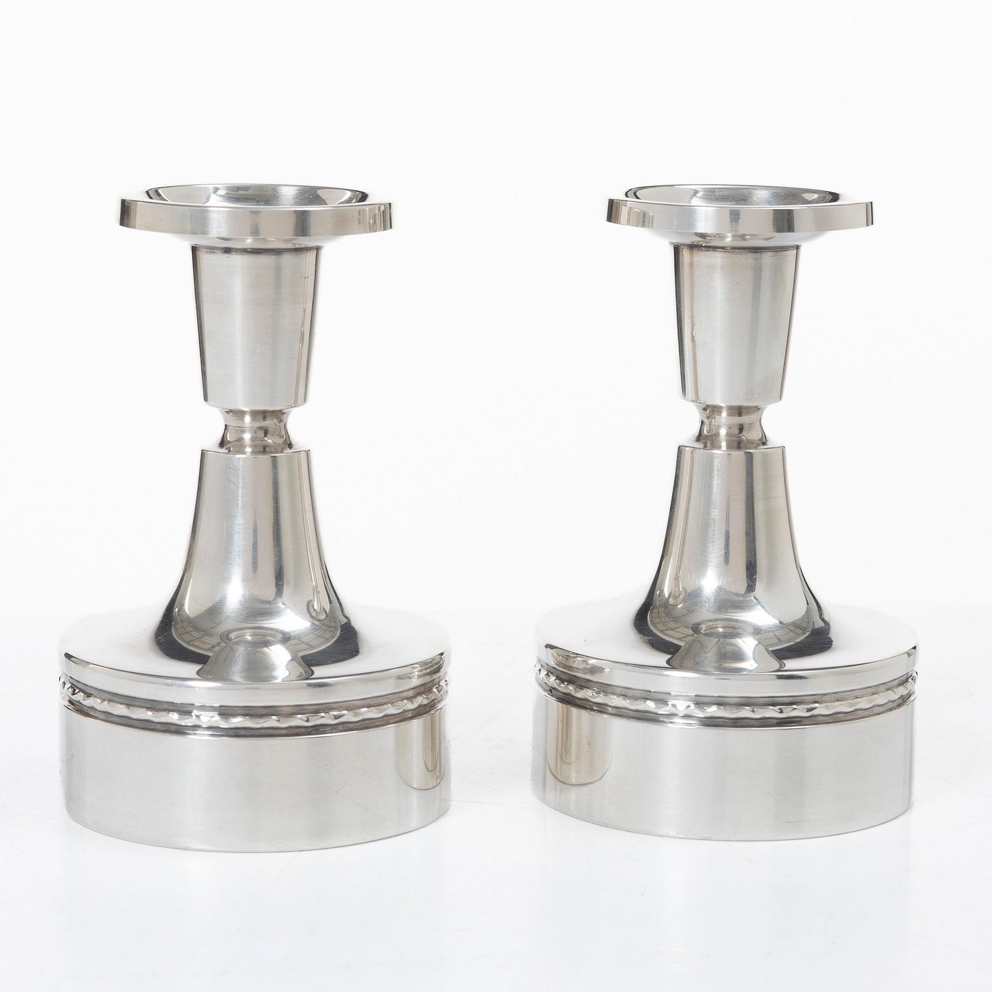 Eric Löfman, A pair of silver candlesticks, MGAB, Uppsala 1974.