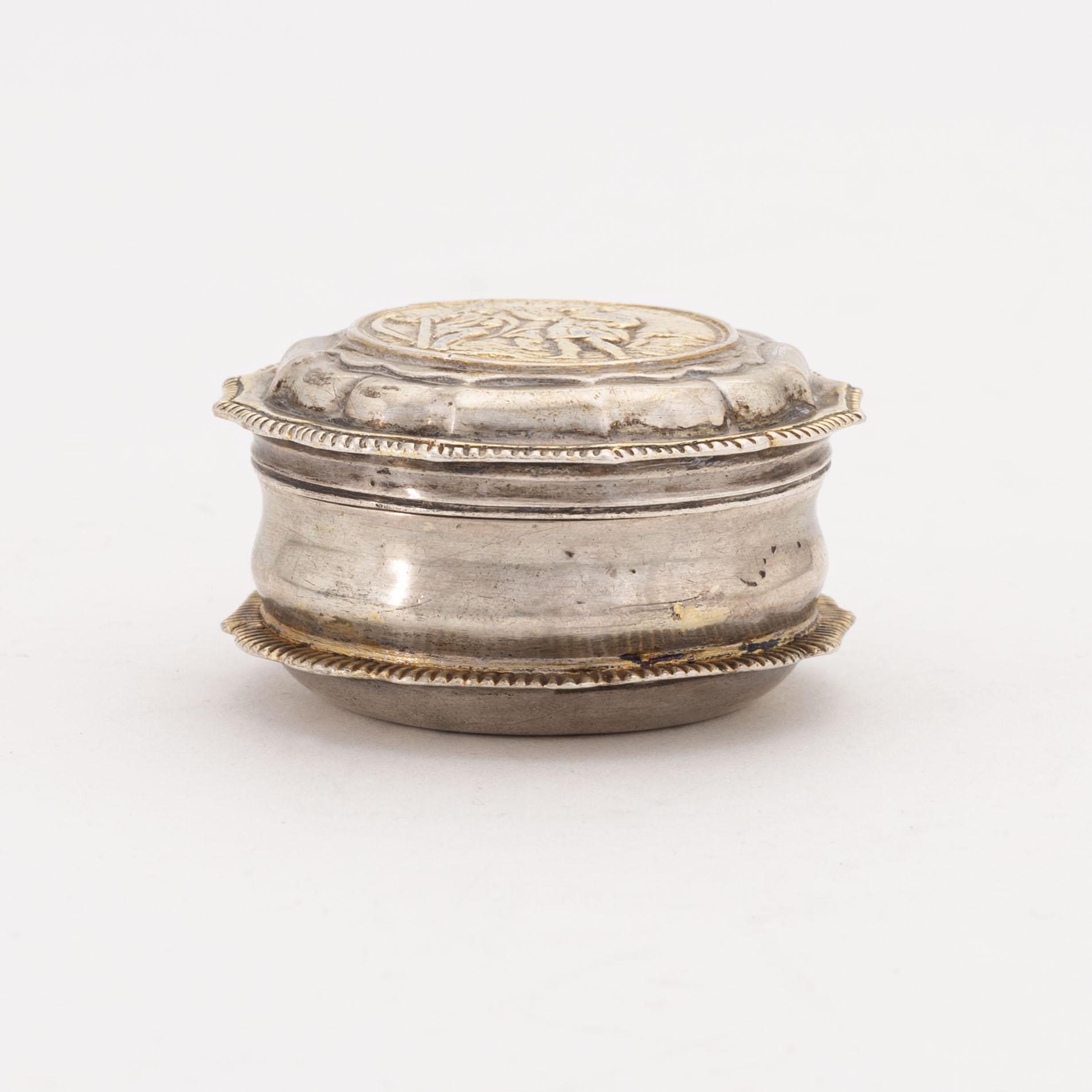 A Swedish Empire silver and parcel-gilt snuff box, mark of J. Malmstedt, Gothenburg 1816.