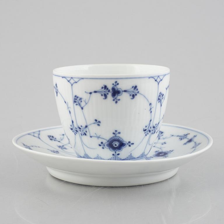 A large 'Blue Fluted Plain' porcelain tea cup with saucer, Royal Copenhagen, model 78, 1893-1900.