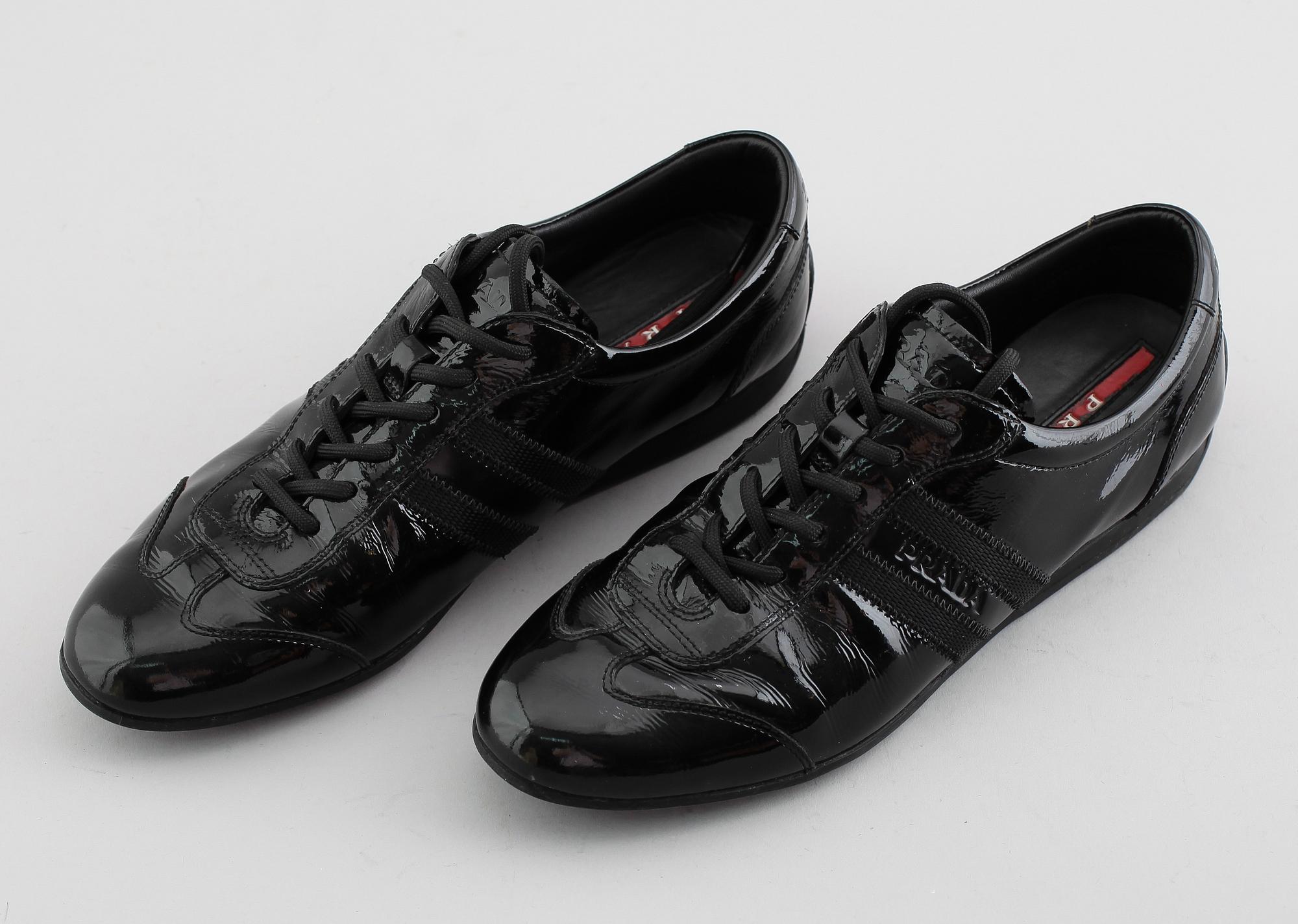 SKOR, 1 par, Prada.