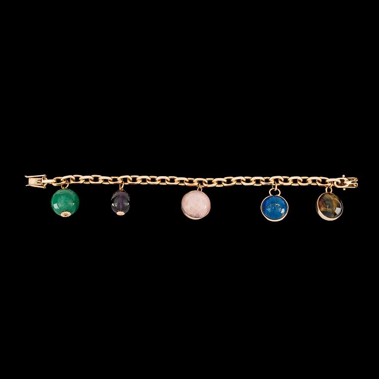 A charm bracelet. Total weight 74 g.
