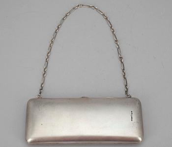 AFTONVÄSKA, 813 silver, guld. P. Pakkanen Helsingfors 1929. Vikt 237 g.