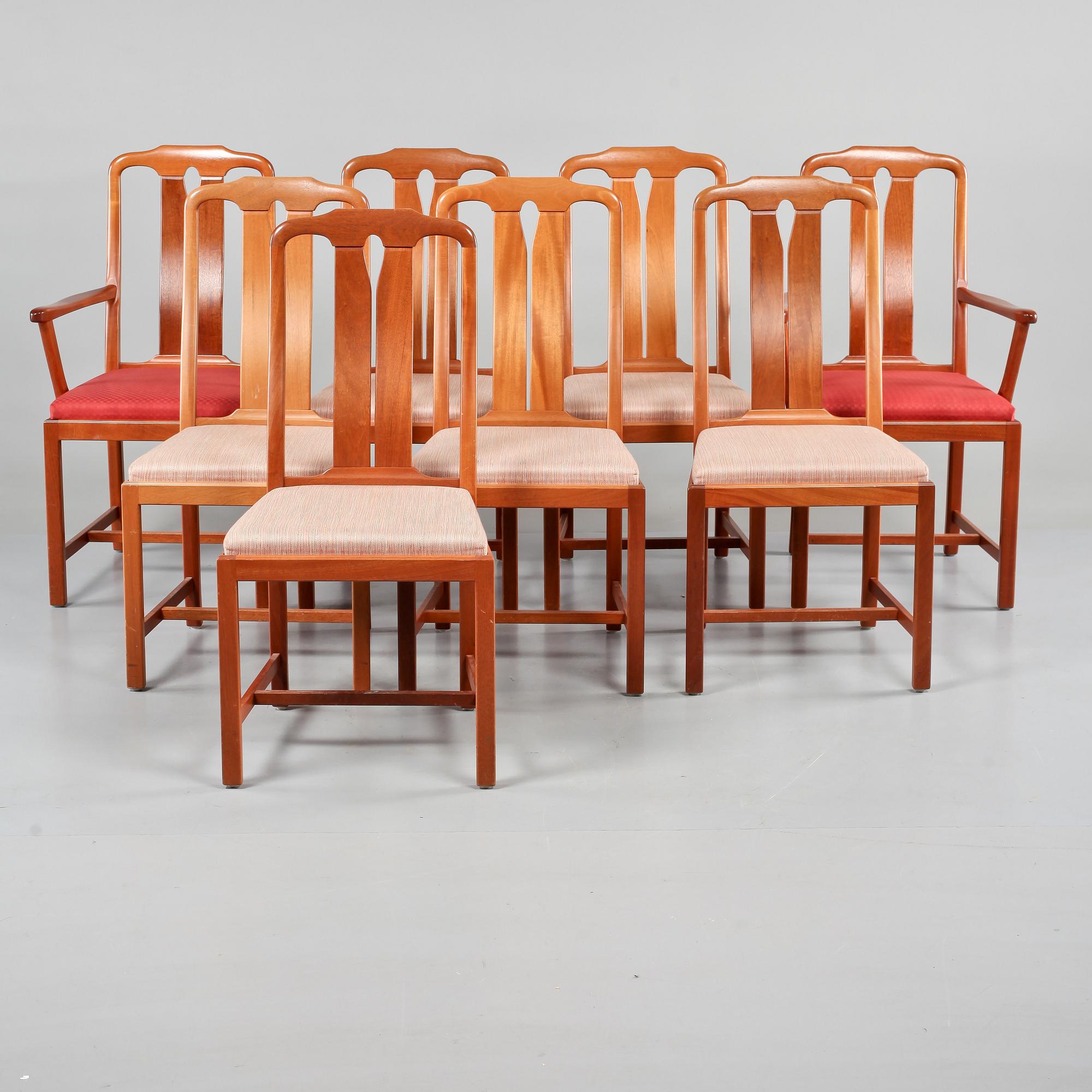 STOLAR, 6 st, samt KARMSTOLAR, ett par, "Ambassadör", Carl Malmsten, Rydéns Interiör, tillverkade 1985.