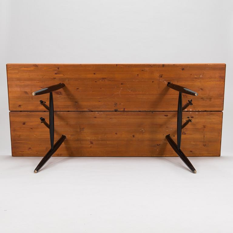 Ilmari Tapiovaara, a 1960's 7-piece 'Pirkka' dining set for Laukaan Puu.
