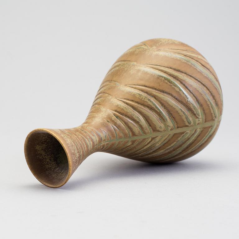 STIG LINDBERG, a stoneware vase, Gustavsberg 1950s.