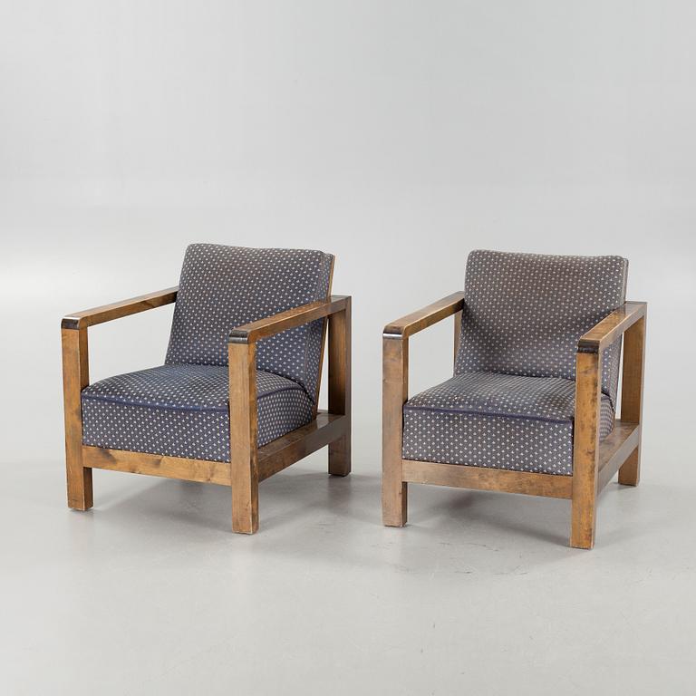 FÅTÖLJER, ett par, 1930/40-tal.