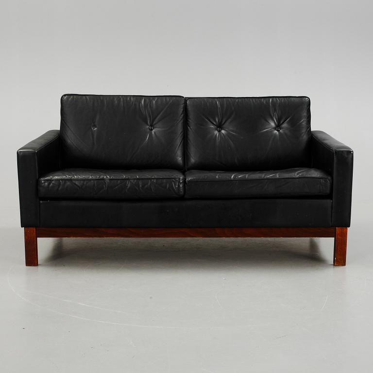 SOFFA, Åhlbergs, 1900-talets slut.