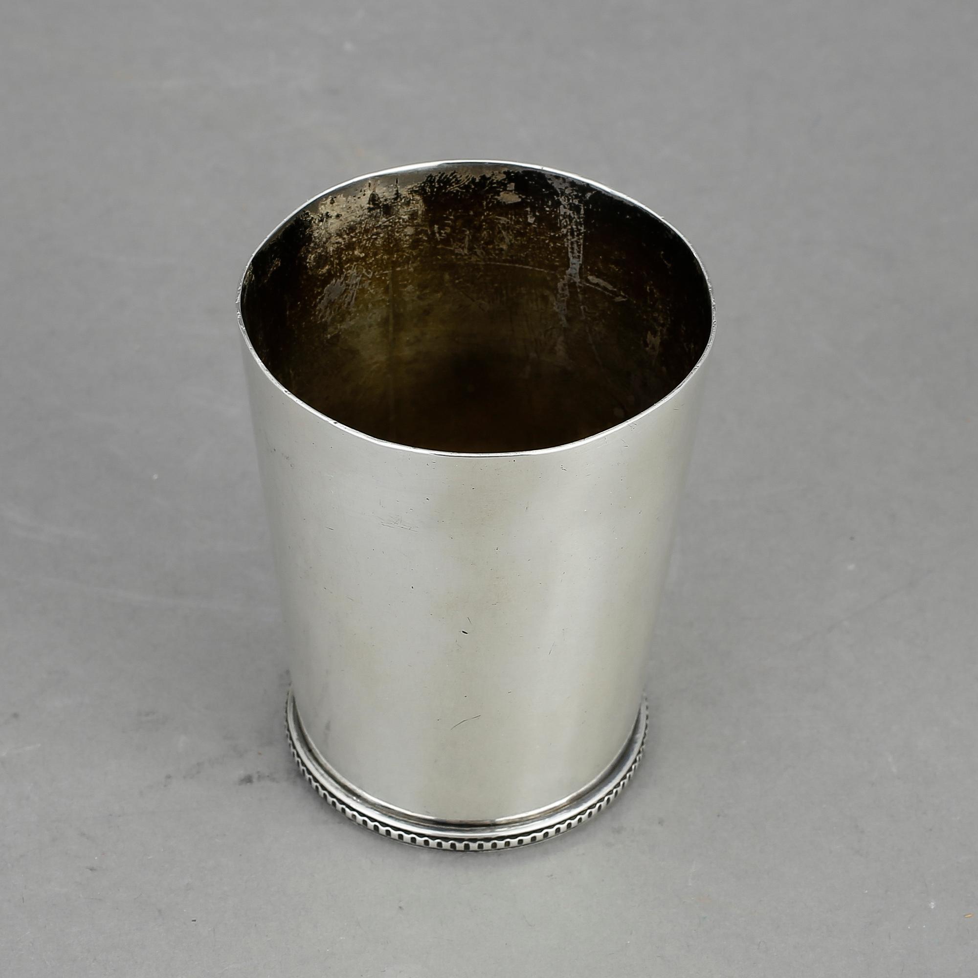 BÄGARE, silver, Wiwen Nilsson, Lund, 1940. Vikt 120g.