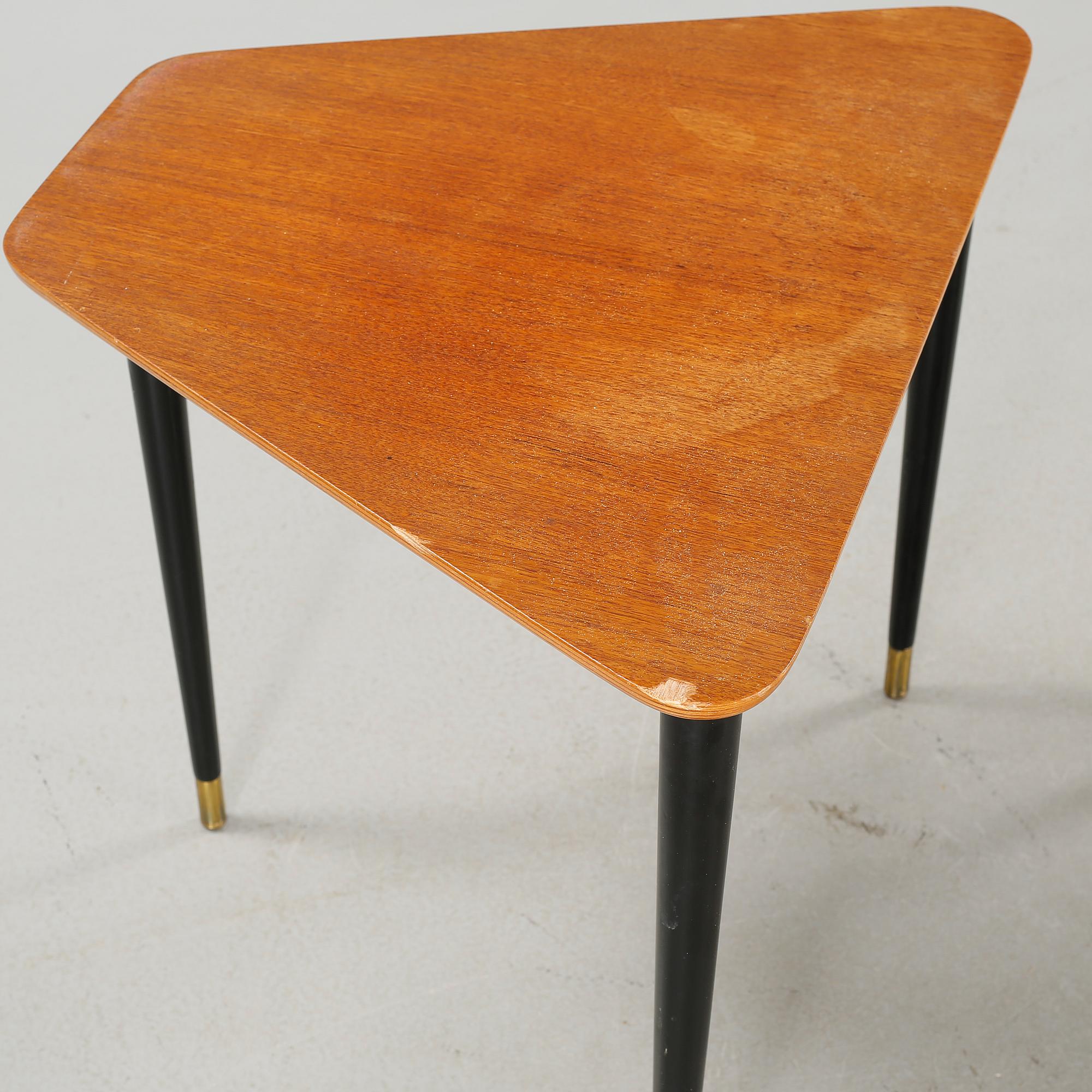 A 1950s nest of tables, three pcs.