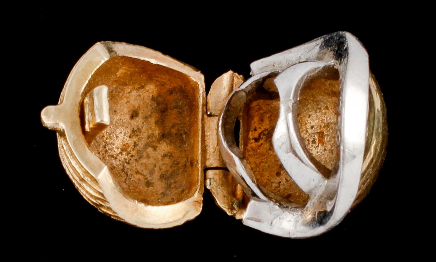 LÅS, 14k guld och vitguld, Ole Lynggaard, Danmark, 2000-tal. Vikt 2 g.