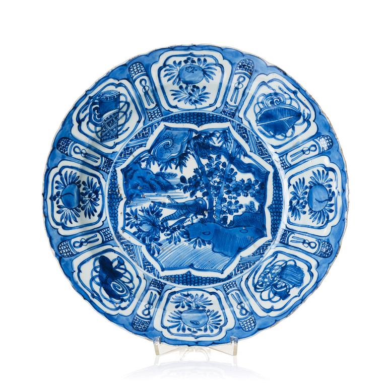 A blue and white kraak dish, Ming dynasty, Wanli (1572-1620).