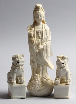 FIGURINER, 3 st, porslin, Kina, 1900-tal.