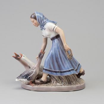 A Dahl Jensen 'Goosegirl' porcelain figure, Denmark, 1940s.