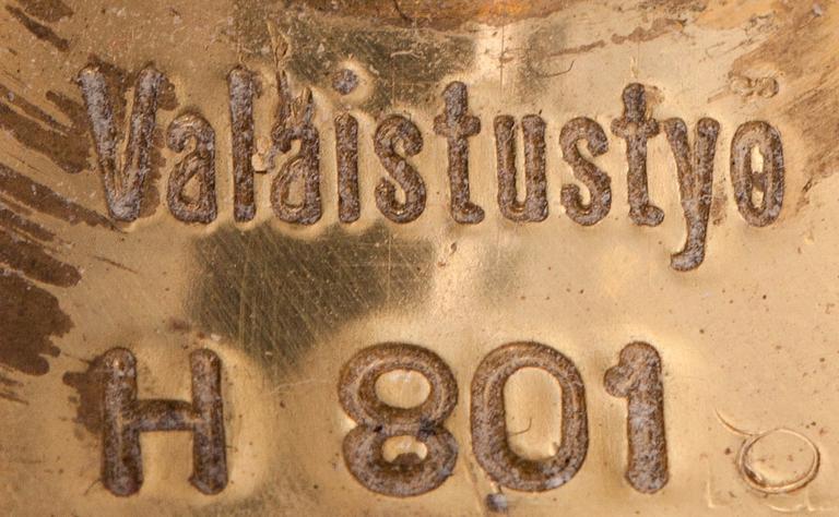 Viljo Hirvonen, LATTIAVALAISIN.