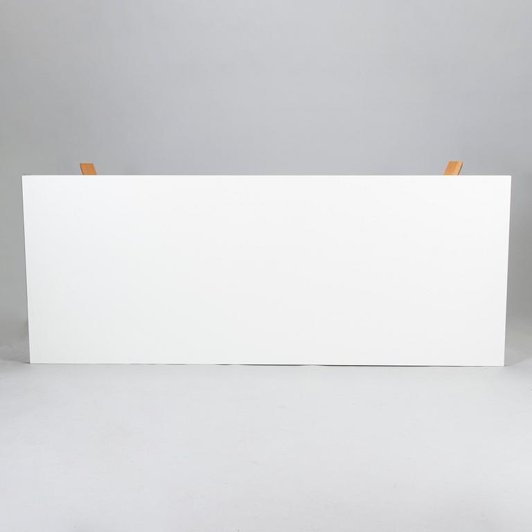 Harri Korhonen, a 'Lab' table for Inno, Finland.