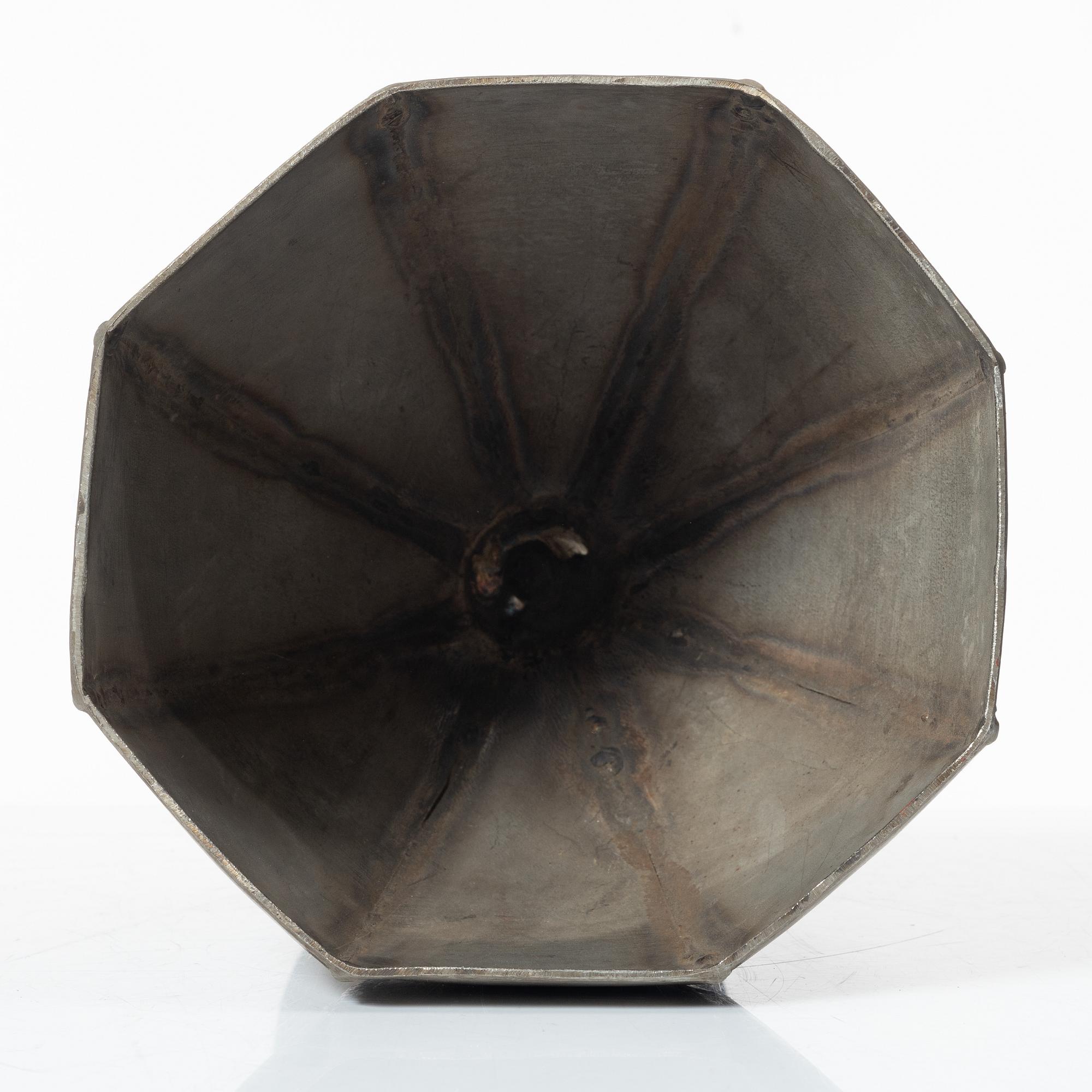 Allan Ebeling, skulptur, pokal, järnsmide, Torshälla 1960-tal.