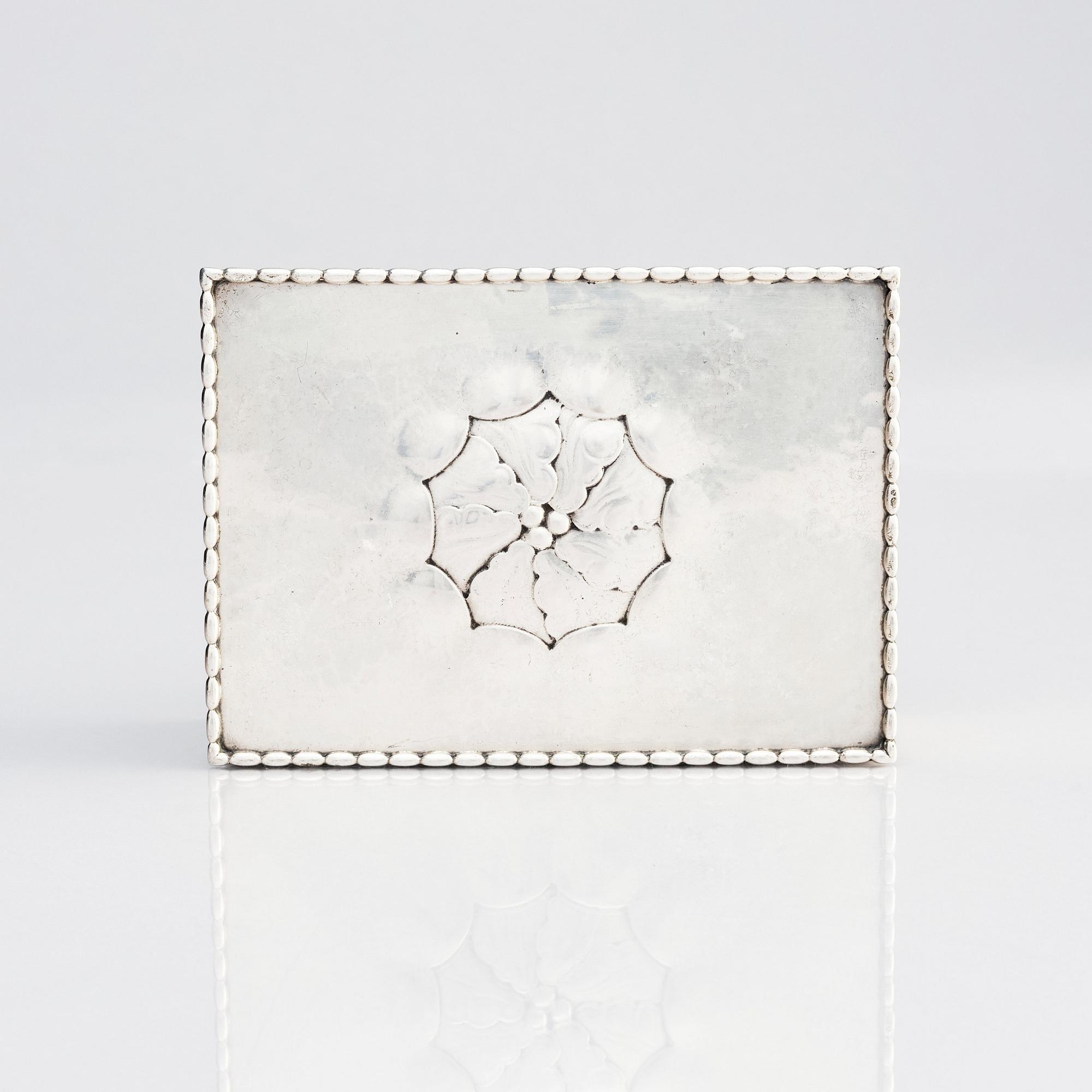Georg Jensen, an 830/1000 silver box, Copenhagen 1915-1919, design nr 39, Swedish import marks GAB F.