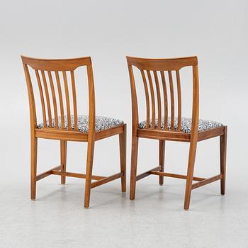 Svante Skogh, eight 'Vindö' chairs, Balders Snickeri, Vaggeryd, Sweden, second half of the 20th century.